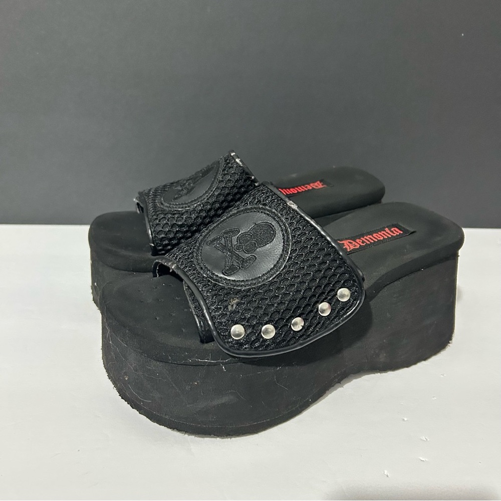 Demonia Funn 32 Platform Black Sandals Size 7